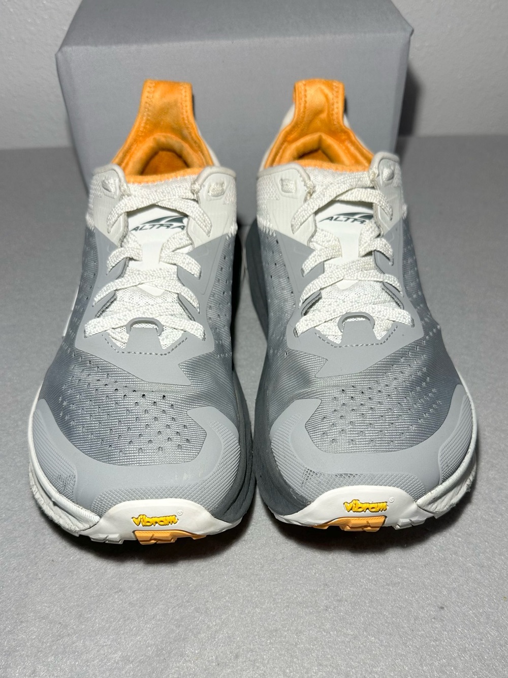 COPY Altra Olympus 6 trail running shoes - Picture 9 of 13